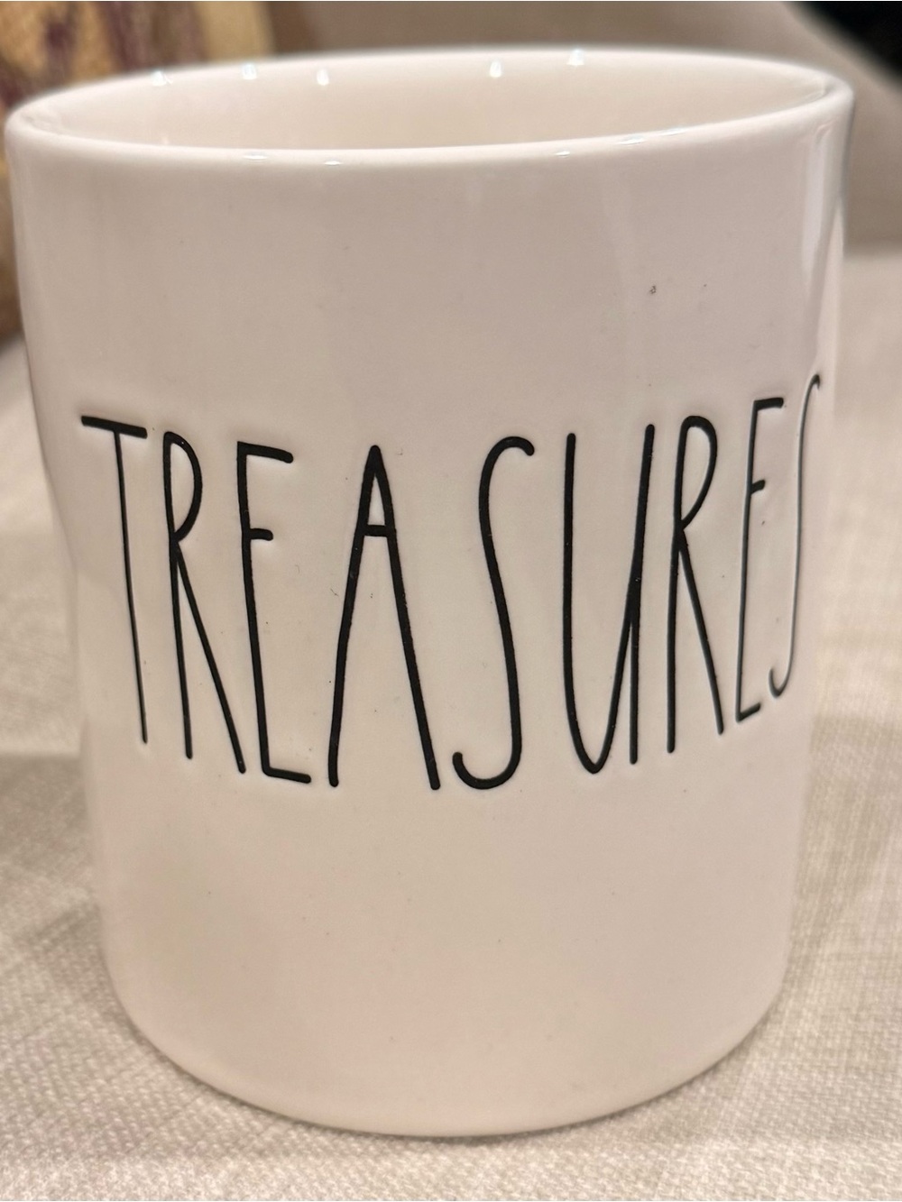 Rae Dunn Treasures Jar
